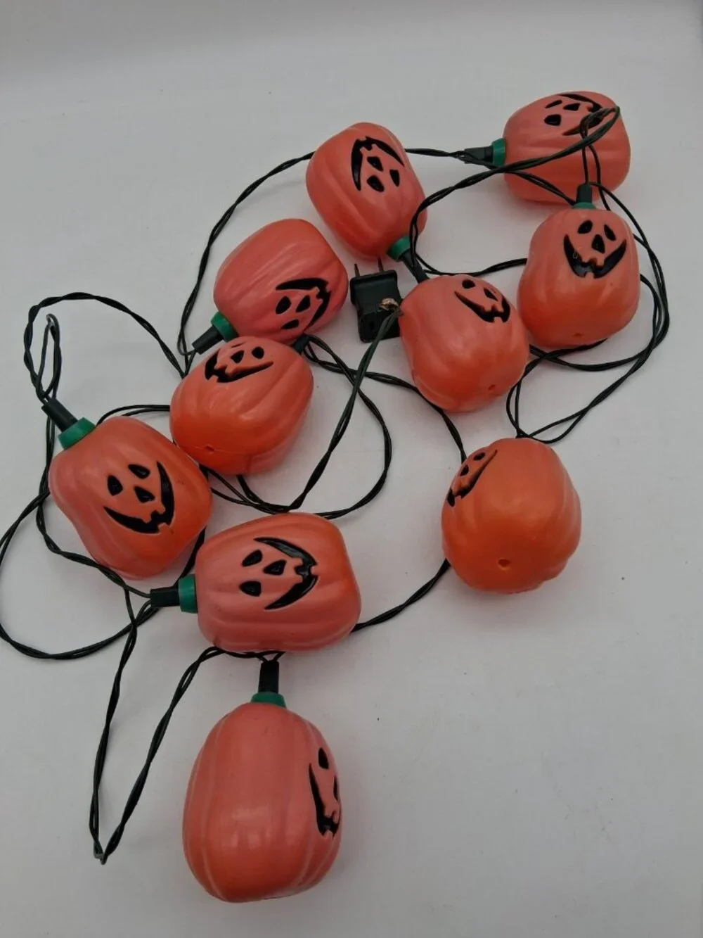 Vintage HALLOWEEN Pumpkin Blow Mold Light String 10 Count Orange Retro